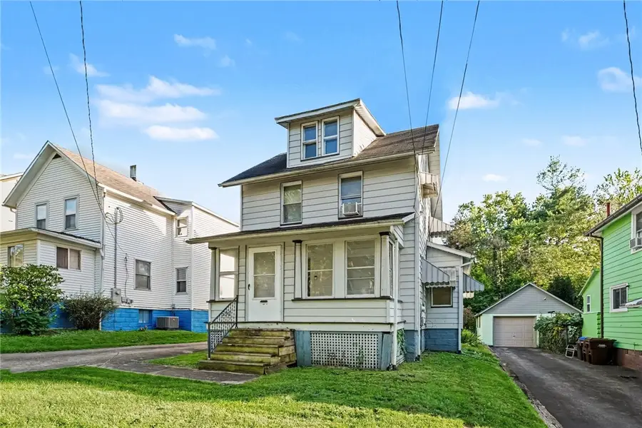 592 Hull St, Sharon, PA 16146 - #2