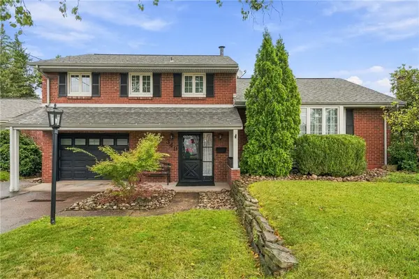 349 Grove Dr, Lower Burrell, PA 15068