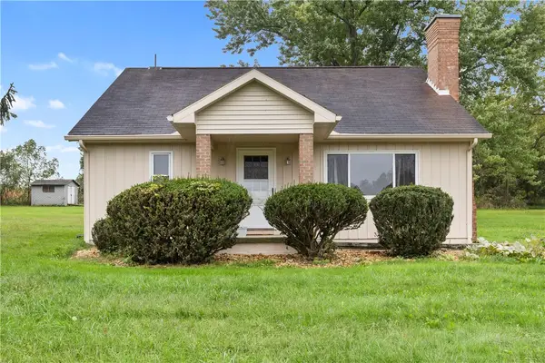 171 Campmeeting Rd, Clinton, PA 15026