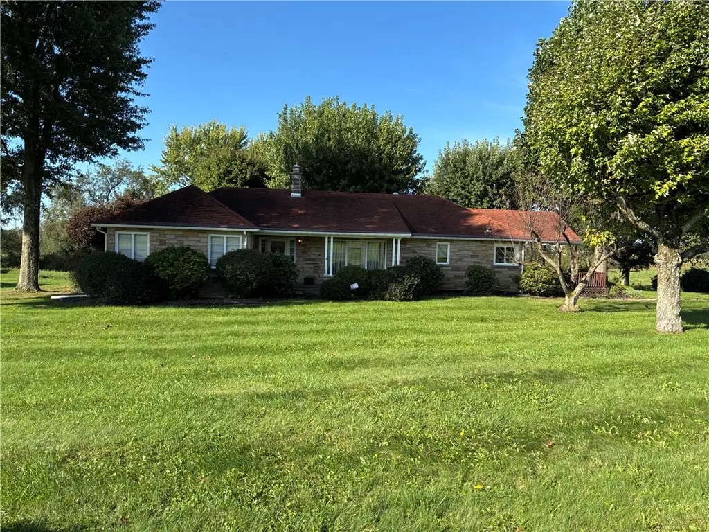 380 Portman Rd, Butler, PA 16002 - #1