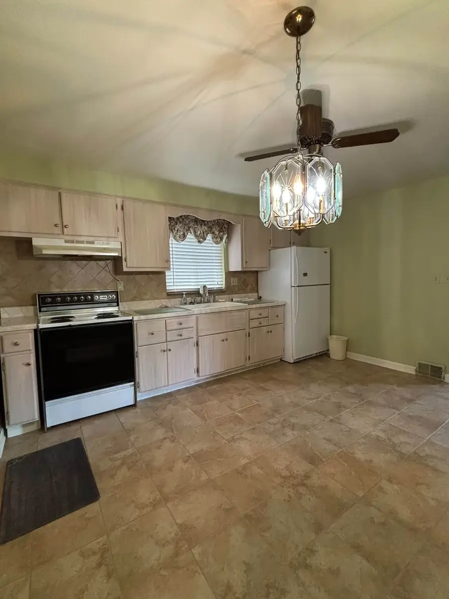 71 W Bruceton Road, Pittsburgh, PA 15236 - #3