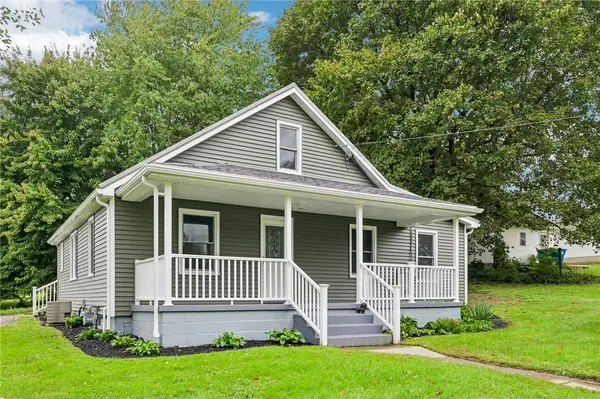 206 E Tempalena Ave, New Castle, PA 16102