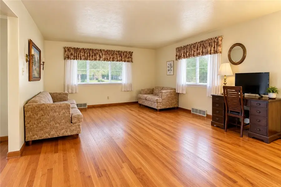 540 Craighead St, Canonsburg, PA 15317 - #2