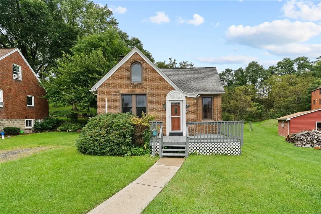 12 Sunrise Dr, Pittsburgh, PA 15236 - #1