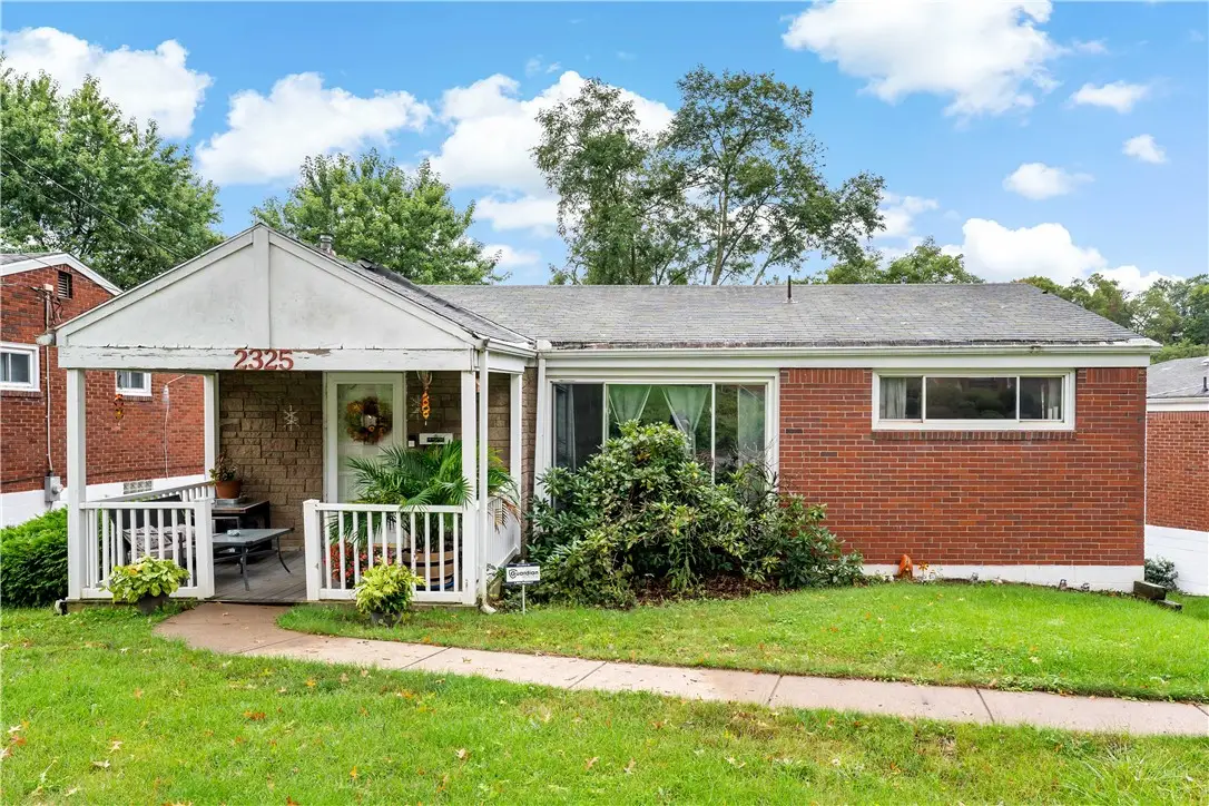 2325 Crestview Rd, Pittsburgh, PA 15216 - #1