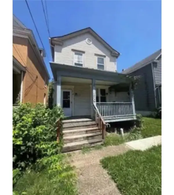 810 Woodward Ave, Mc Kees Rocks, PA 15136