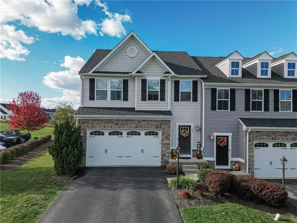 1407 Deer Creek Crossing Dr, Canonsburg, PA 15317 - #1