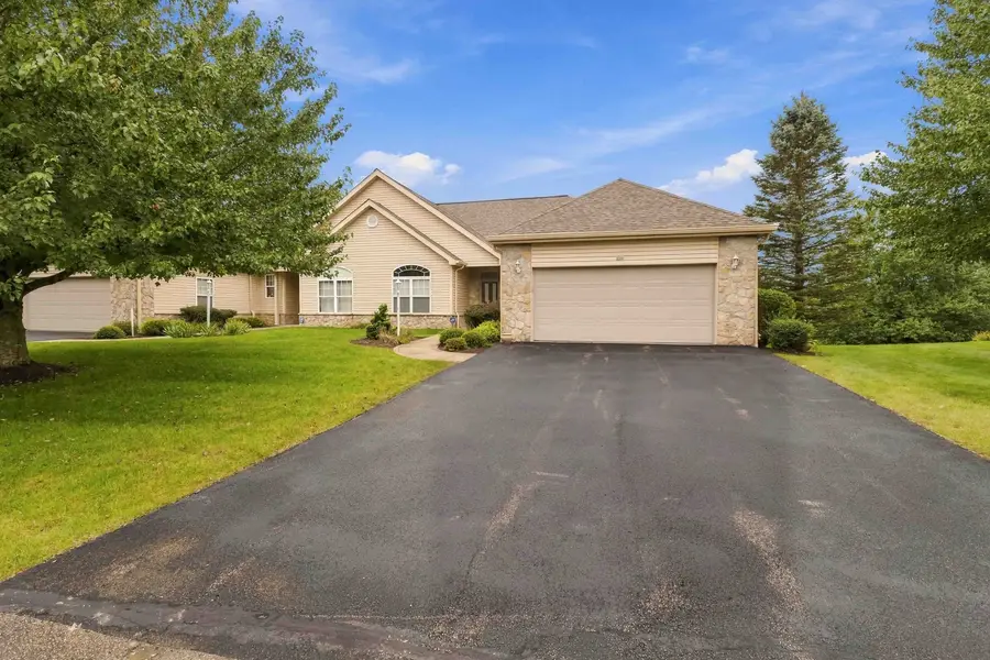 6085 Triple Crown Circle, Greensburg, PA 15601 - #2