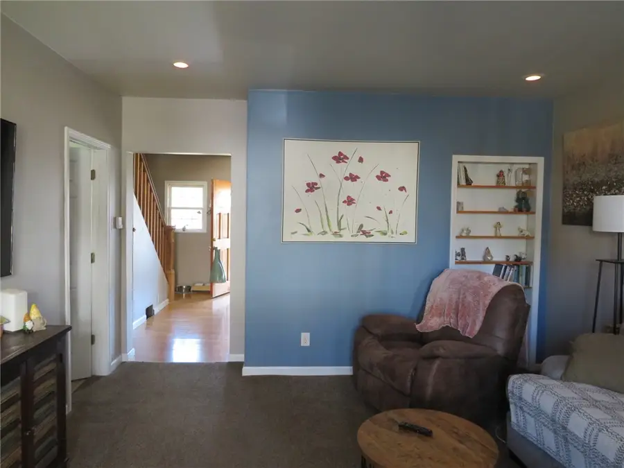 530 Chartiers Ave, Canonsburg, PA 15317 - #2