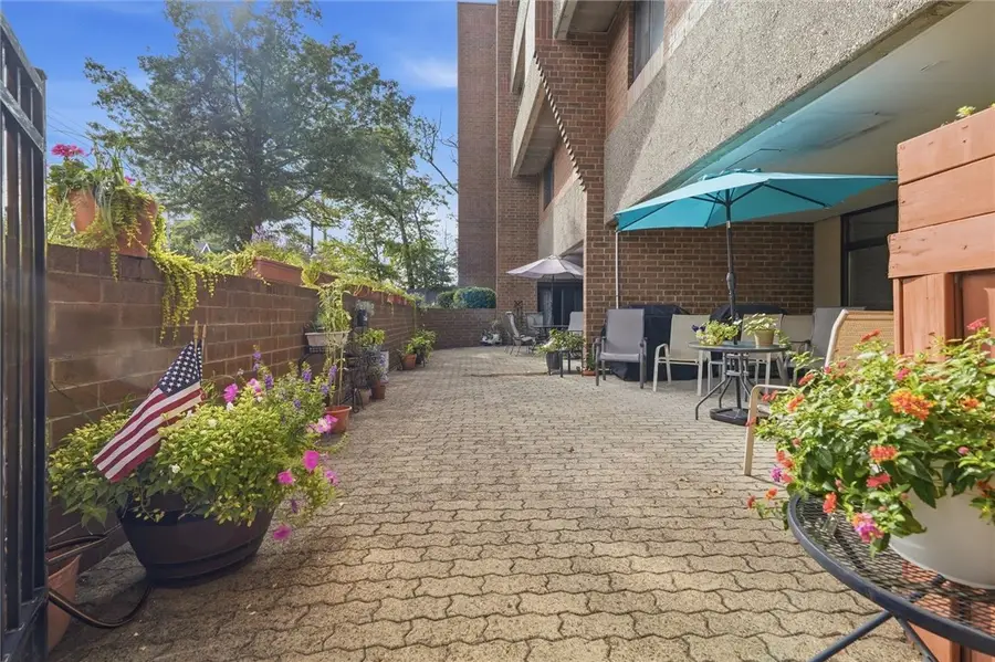 5715 Beacon St #213, Pittsburgh, PA 15217 - #2