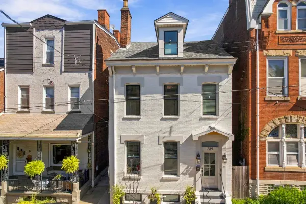 239 Main Street, Pittsburgh, PA 15201