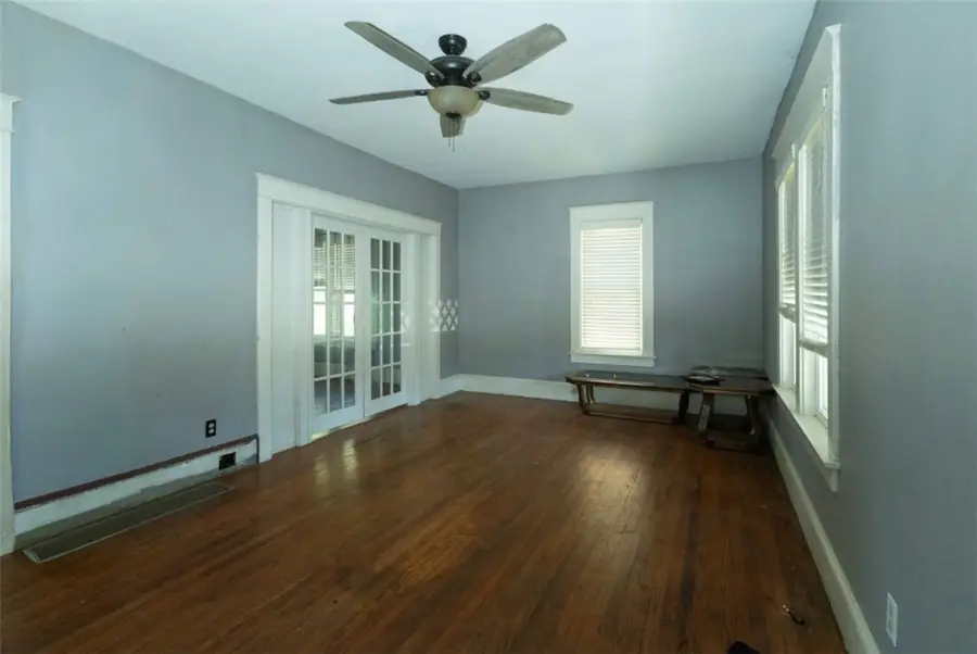 306 E Main St, Brookville, PA 15825 - #2