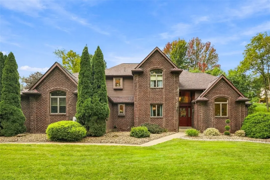 2000 Rebecca St, North Huntingdon, PA 15642 - #1