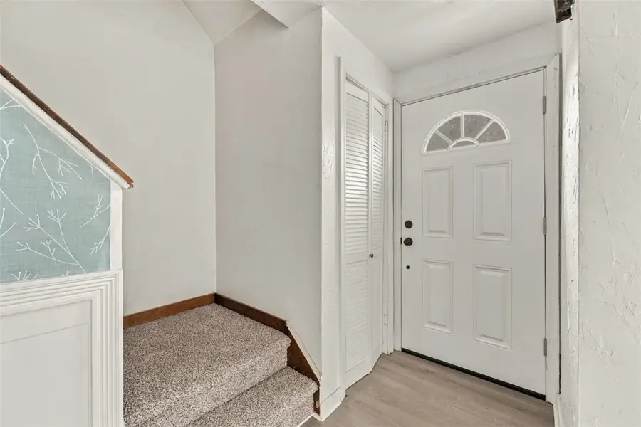 2230 Duchess Ave, West Mifflin, PA 15122 - #3