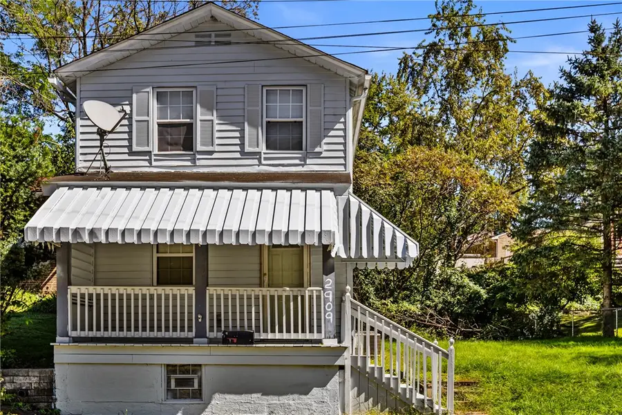 2909 Mckelvey Rd, Pittsburgh, PA 15221 - #2