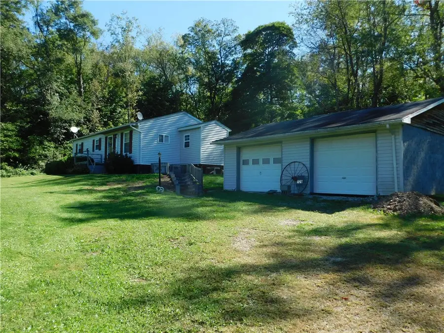 329 Sumey Road, McClellandtown, PA 15458 - #3