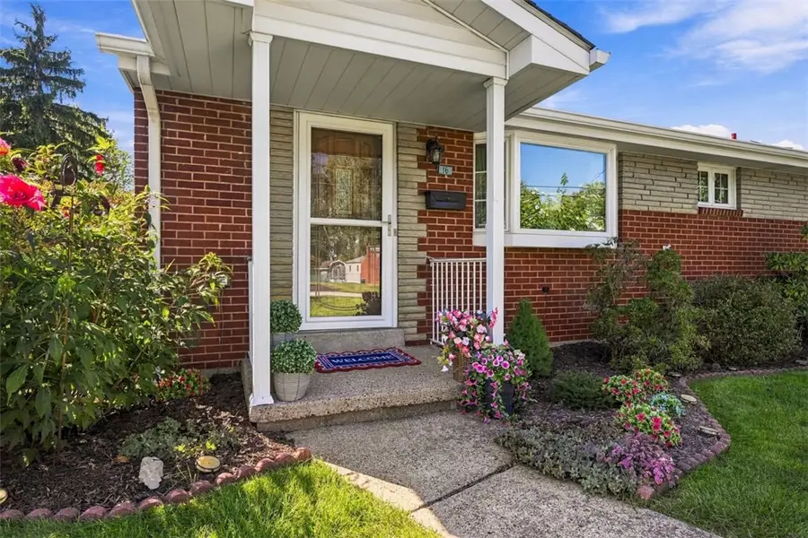16 S Rolling Hills Ave, Irwin, PA 15642 - #3