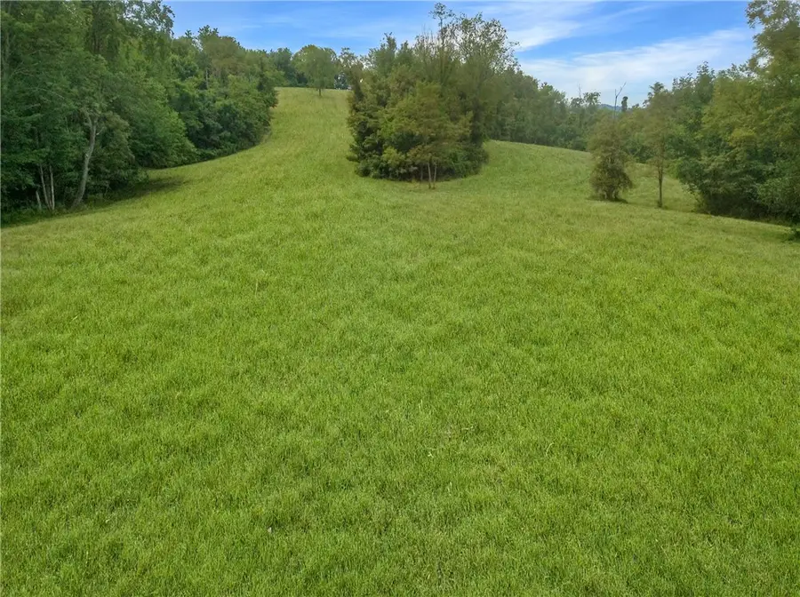 327 Sugar Run Rd, Waynesburg, PA 15370 - #2