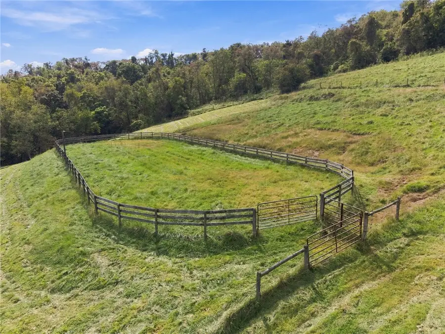 327 Sugar Run Rd, Waynesburg, PA 15370 - #3