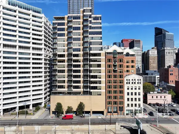 151 Fort Pitt Blvd #1402, Pittsburgh, PA 15222