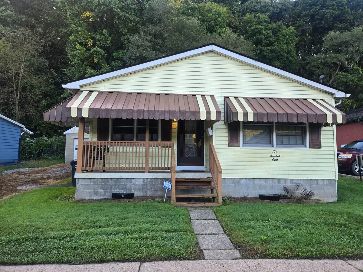 208 5th Ave., Ford City, PA 16226 - #1