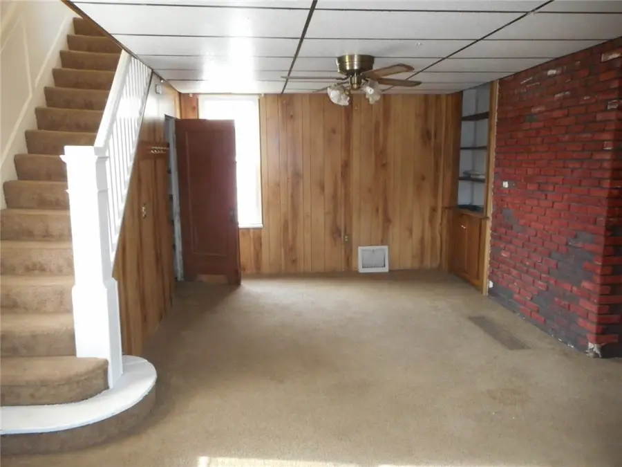 85 2nd Street, California, PA 15419 - #2