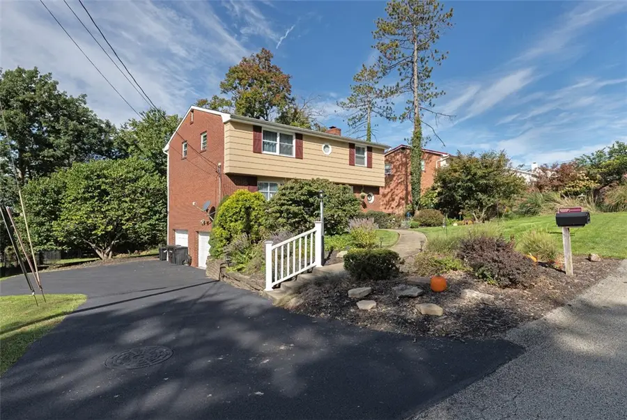 3330 Shady Drive, Murrysville, PA 15668 - #3