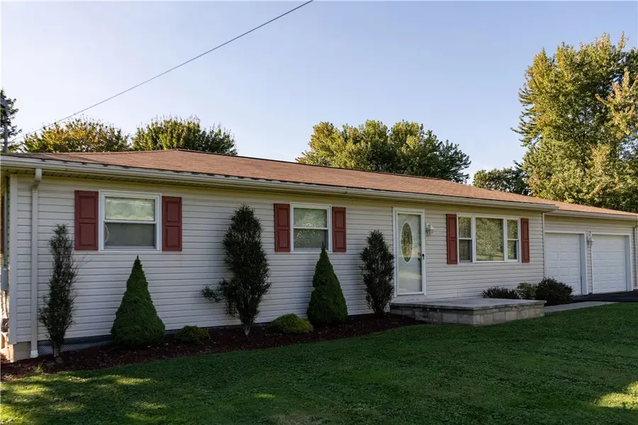 733 Greenfield Rd, Mercer, PA 16137 - #2