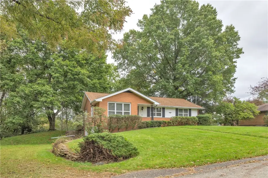 771 Kimlyn Avenue, Irwin, PA 15642 - #2