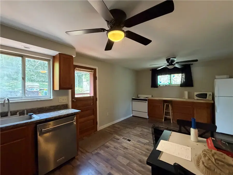 2928 Elroy Ave, Pittsburgh, PA 15227 - #3