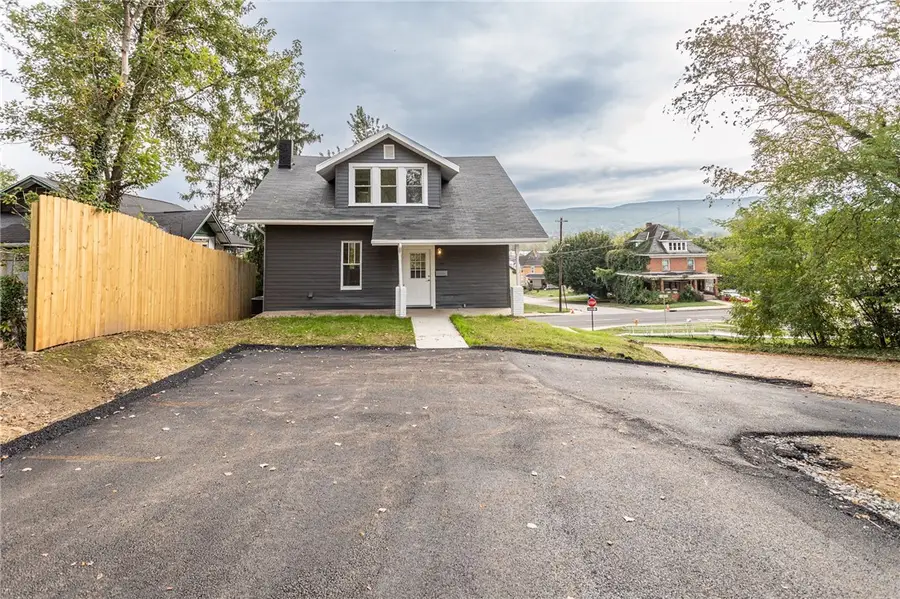 156 S Ninth Street, Connellsville, PA 15425 - #3