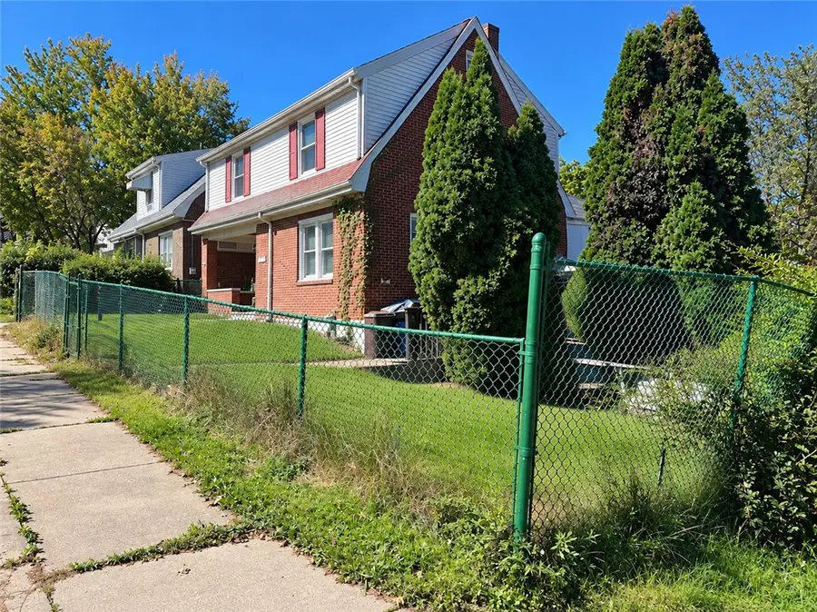 1532 Tonopah Ave, Pittsburgh, PA 15216 - #2