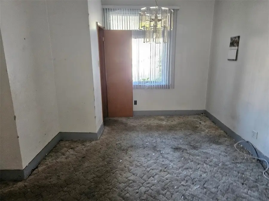 2255 Almont St, Pittsburgh, PA 15210 - #3