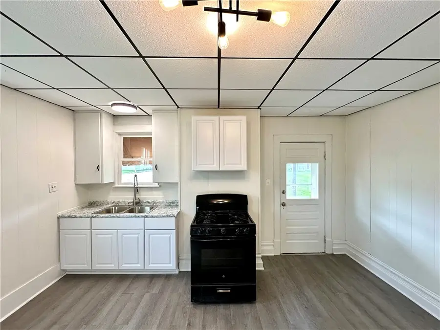 2503 8th Ave, Beaver Falls, PA 15010 - #3