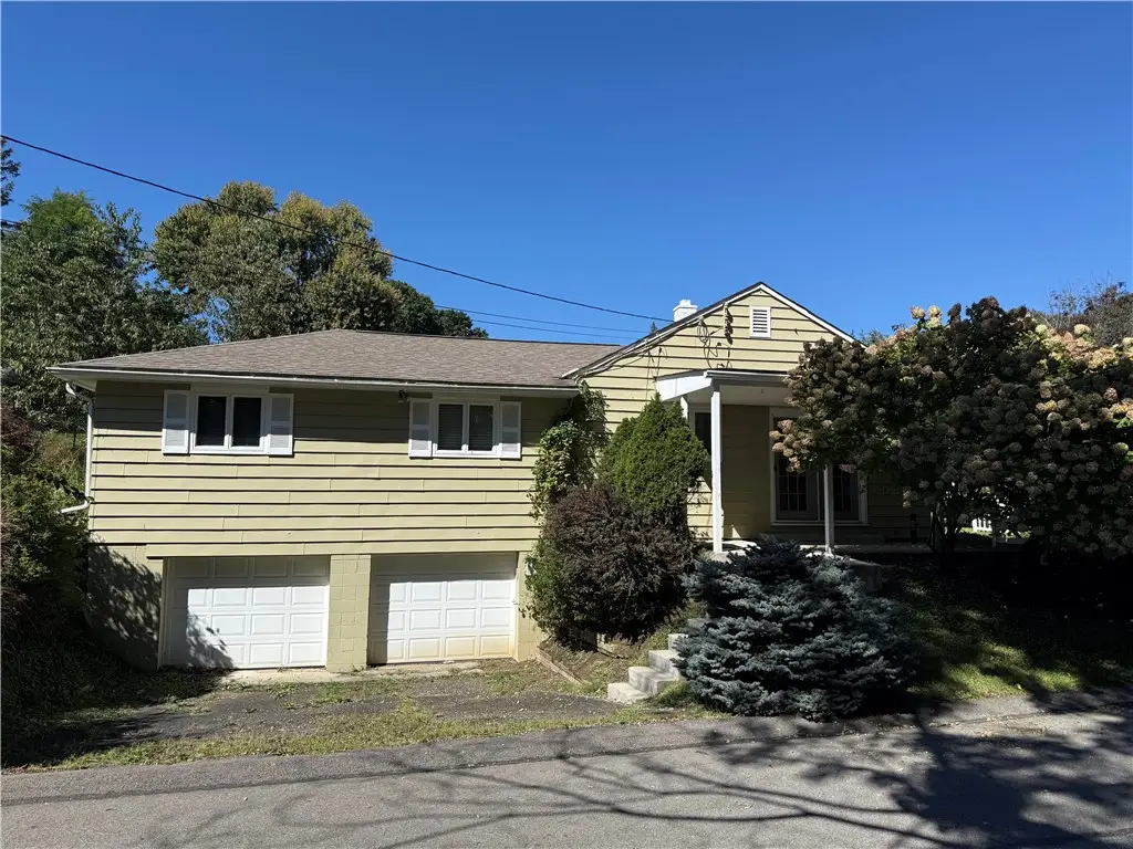 3344 Vernon Ave, Pittsburgh, PA 15227 - #1