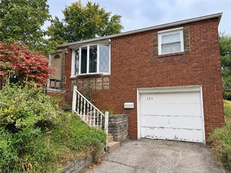 385 Bost Dr, West Mifflin, PA 15122 - #2