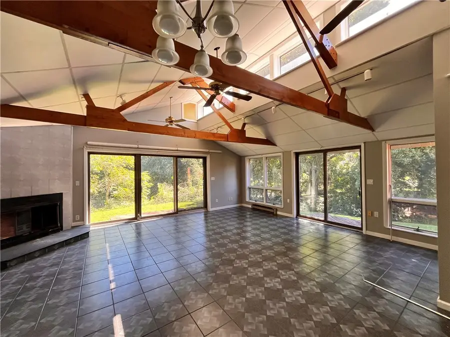 523 Larix Rd, Monroeville, PA 15146 - #2