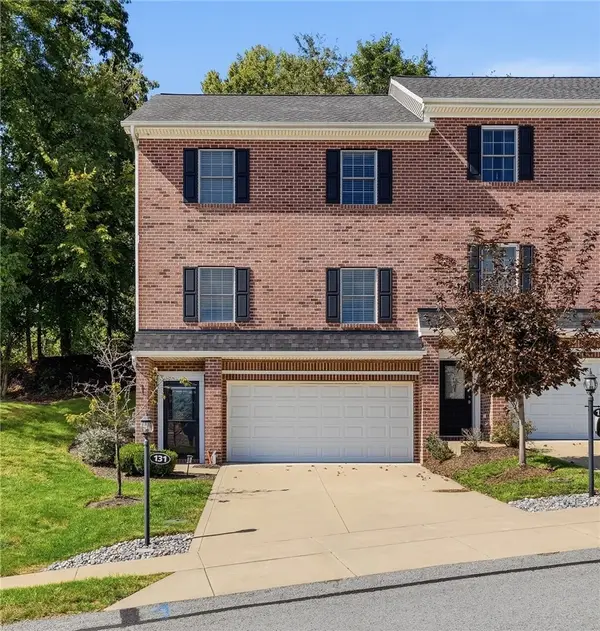 131 Lenox Dr, Imperial, PA 15126