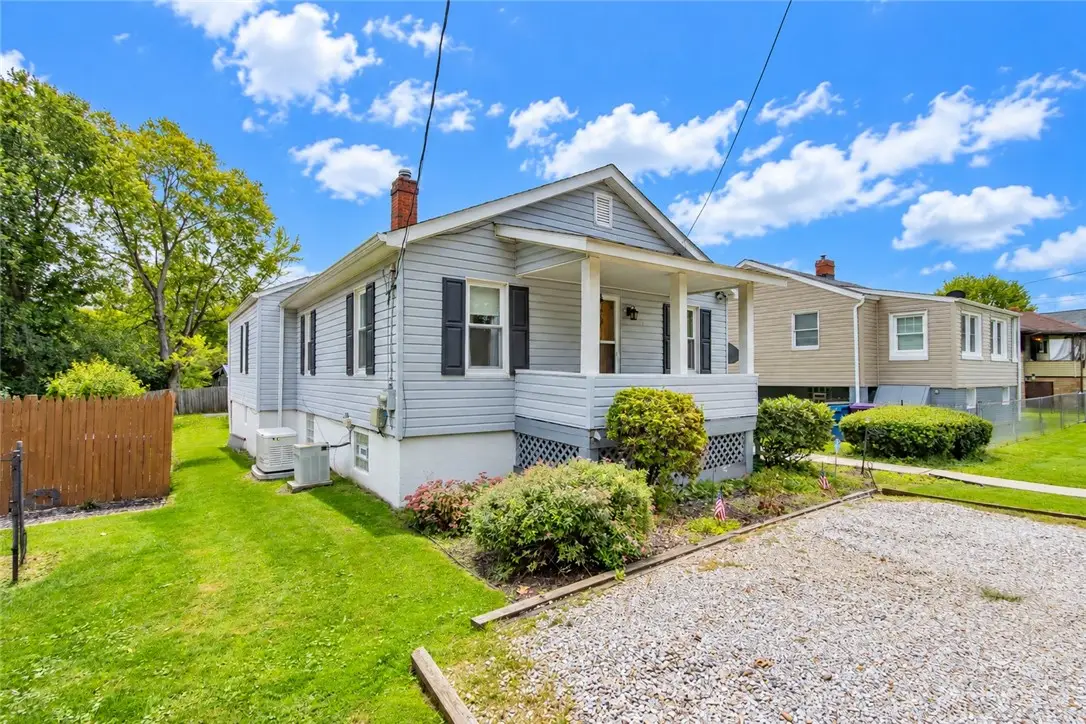 133 Shady Ave, New Kensington, PA 15068 - #1