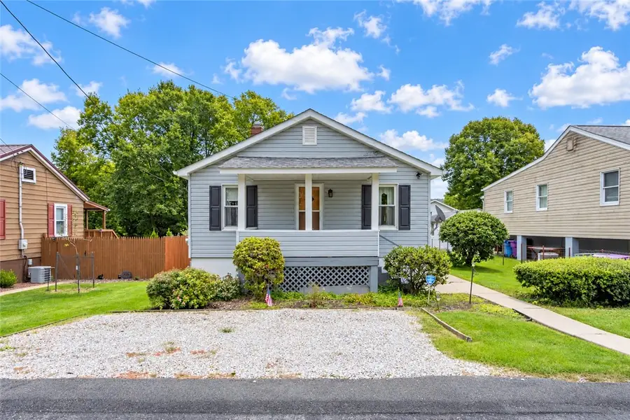 133 Shady Ave, New Kensington, PA 15068 - #2