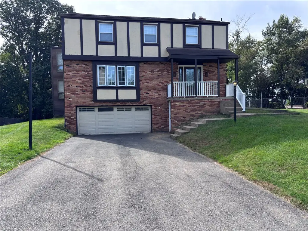 10 Barrington Dr, Pittsburgh, PA 15209 - #1