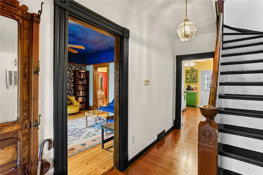925 Walnut St, Springdale, PA 15144 - #3