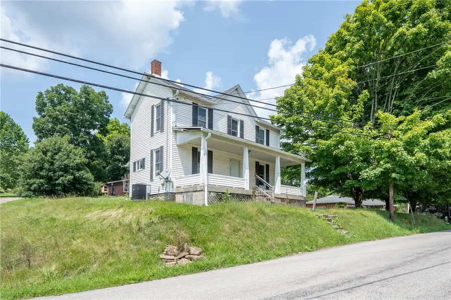 102 Amherst Ln, Ligonier, PA 15658 - #3