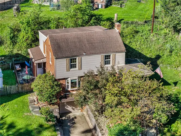 322 E Bruceton Rd, Pittsburgh, PA 15236