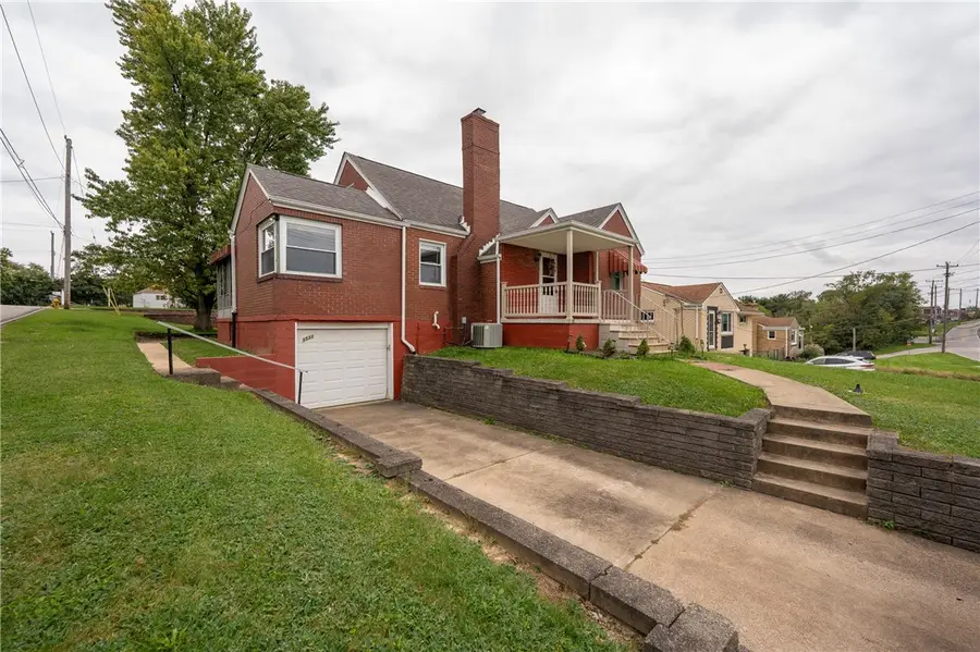 3532 Churchview Ave, Pittsburgh, PA 15236 - #3