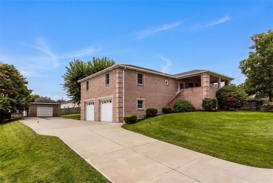 902 Central Drive, New Eagle, PA 15067 - #3