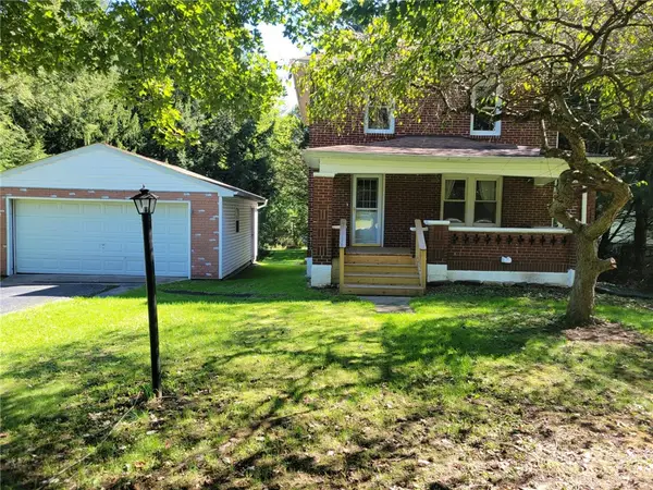 2019 Parkdale Ave, Hermitage, PA 16148