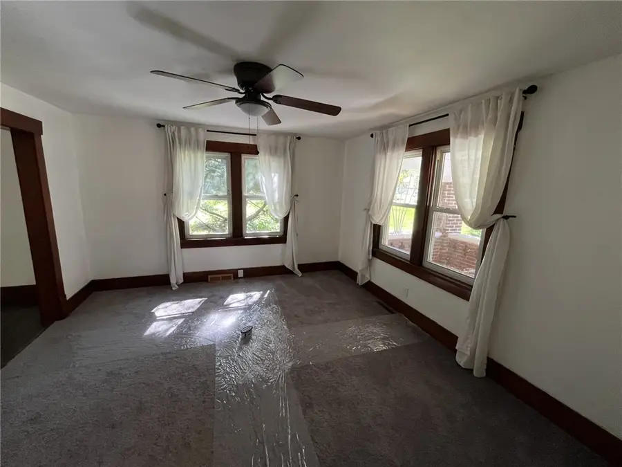 2019 Parkdale Ave, Hermitage, PA 16148 - #3