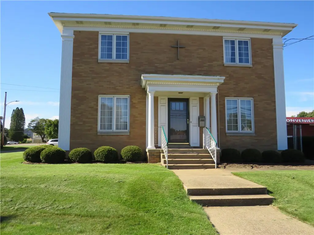 319 N Broad St, Grove City, PA 16127 - #1