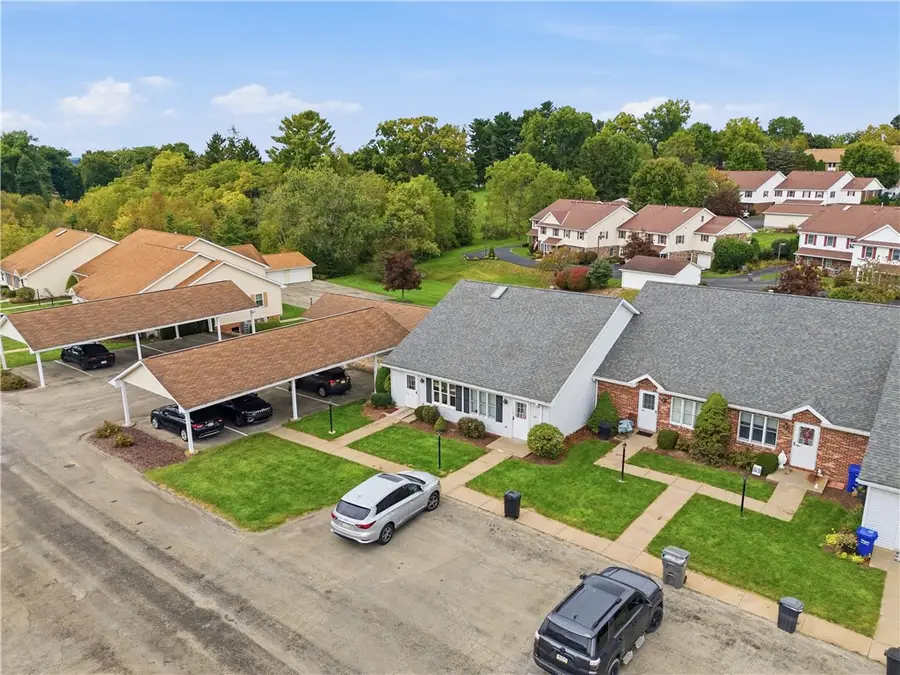 306 Evergreen Ct, Saxonburg, PA 16056 - #3